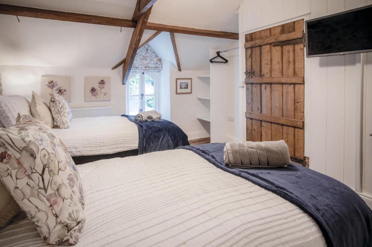 The Lodge - 2 Bedroom Cottage - Princes Gate Ludchurch ภายนอก รูปภาพ